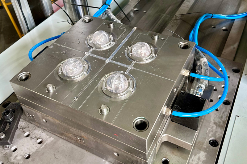 Golf Ball Vertical Injection Molding machine JTKR-2100D