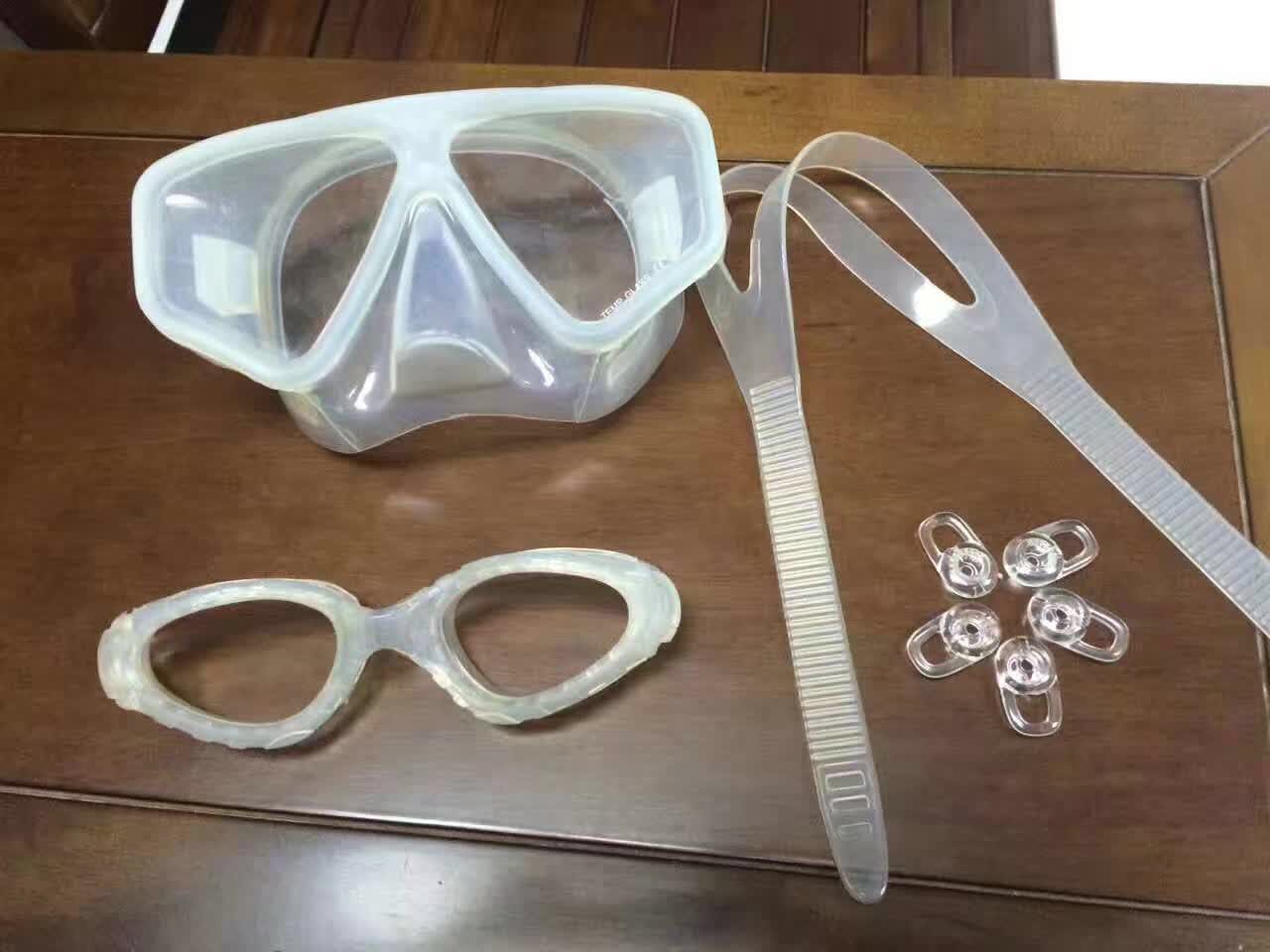 diving gogles